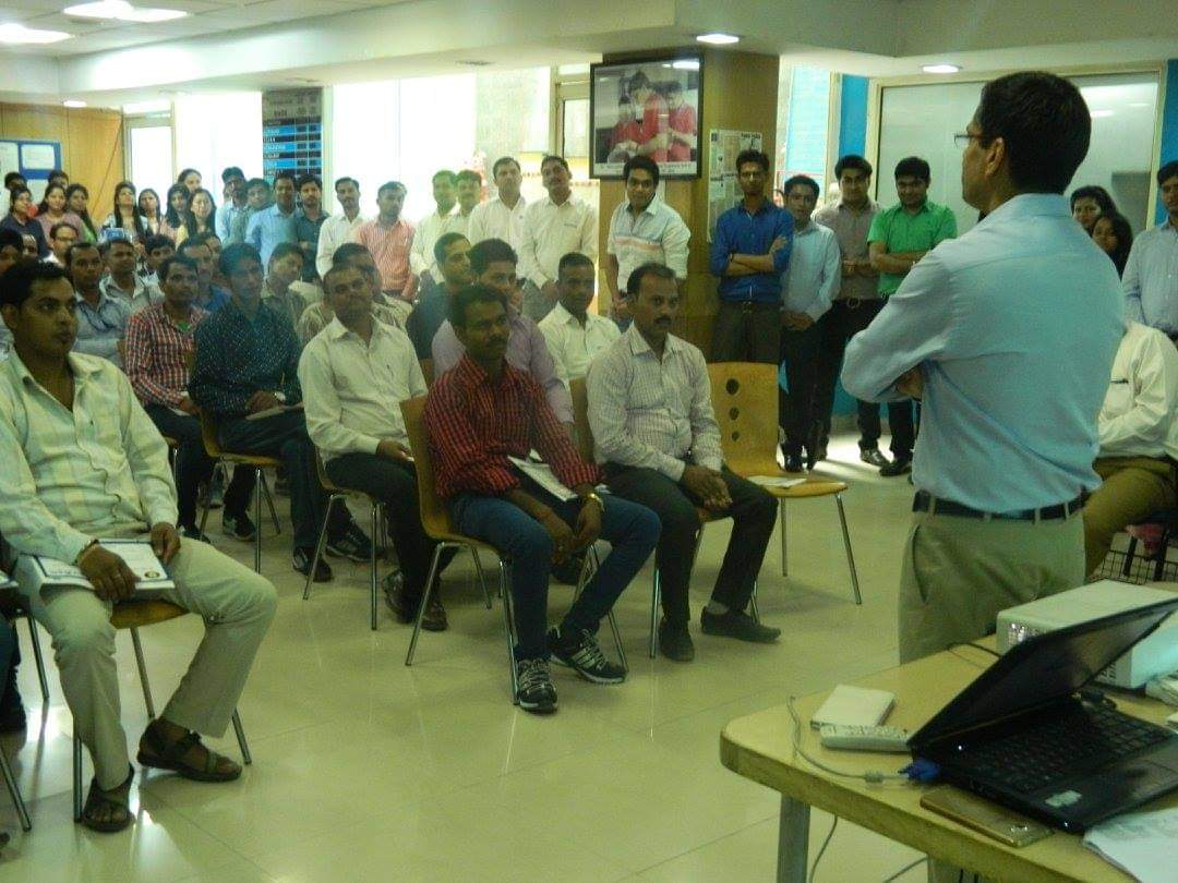 A Su-Kam dealer and staff product-training session