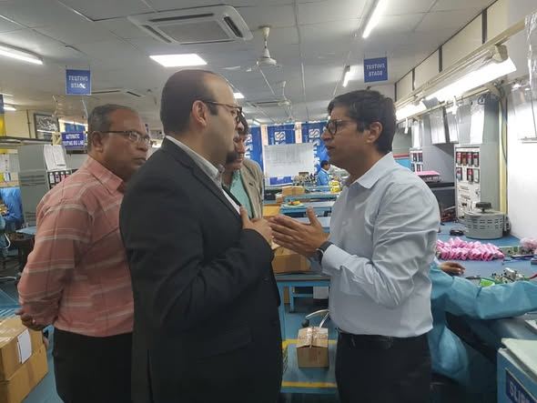 Bolivia's Ambassador Makes Official Visit to Su-Kam